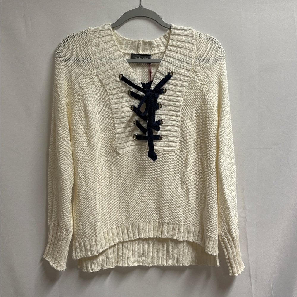 Wooden Ships Saylor Lace Up Raglan Sweater White/Navy Size S/M NWT